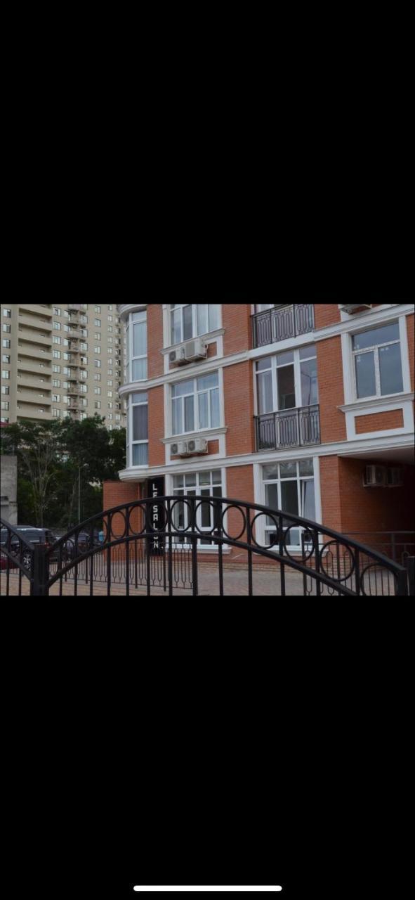 Apartment In Arсadia 2 Bedrooms オデッサ エクステリア 写真