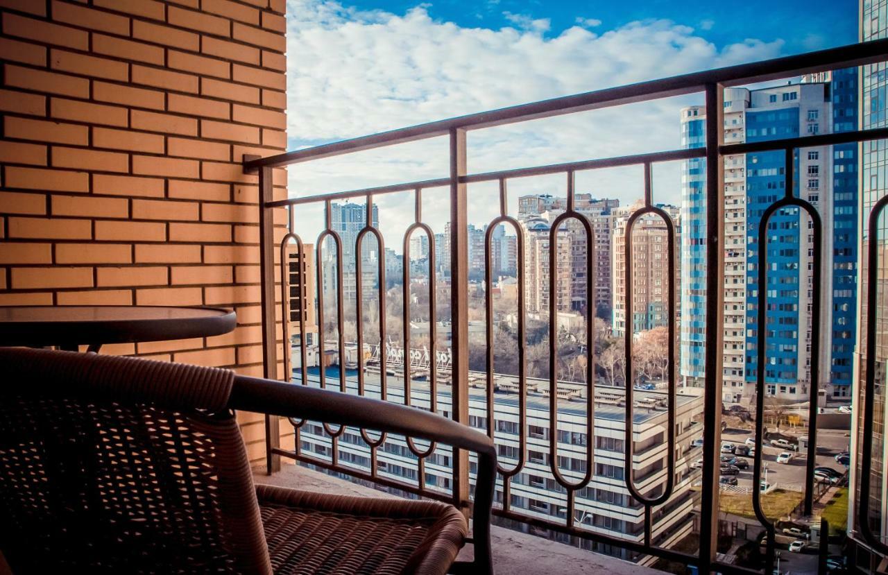 Apartment In Arсadia 2 Bedrooms オデッサ エクステリア 写真